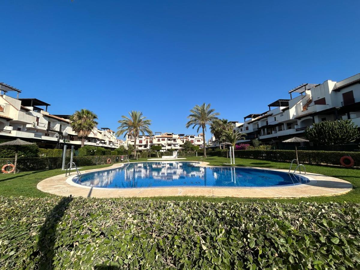 Atico Junto Al Mar,Acceso Directo A La Playa,Jardines De Nuevo Vera,Wifi מראה חיצוני תמונה